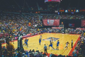 开yun官网-中国男篮再负强敌 球迷理性看待过程，中国男篮众人谈